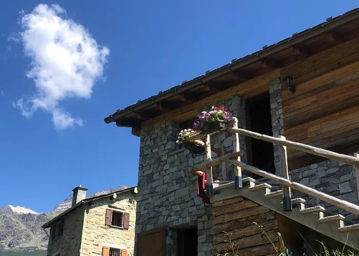 Chalet La Masun Beautiful View Chiesa in Valmalenco